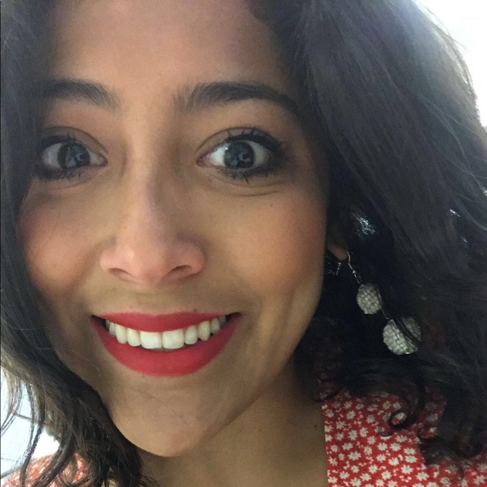 Meet your Posher, Marina